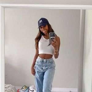 Meet your Posher, Sodeneka